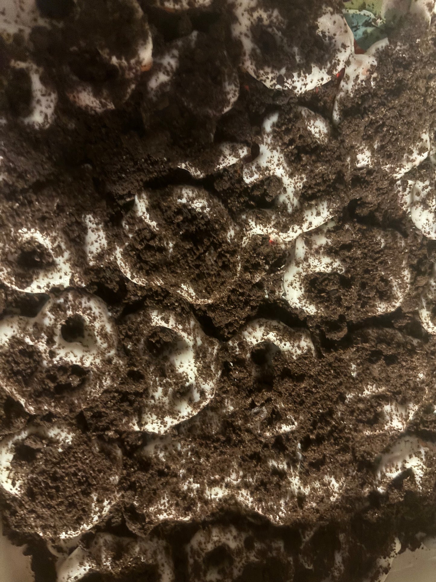 Cookies N Cream Pretzels 16oz Container