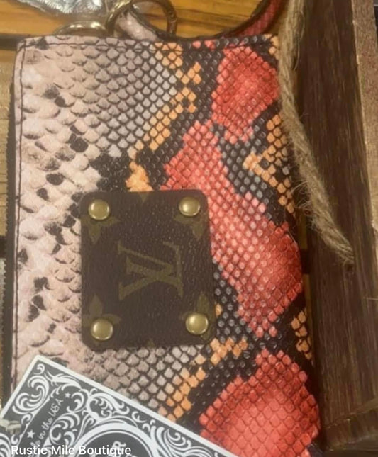 Keep It Gypsy Wristlet Wallet Snake