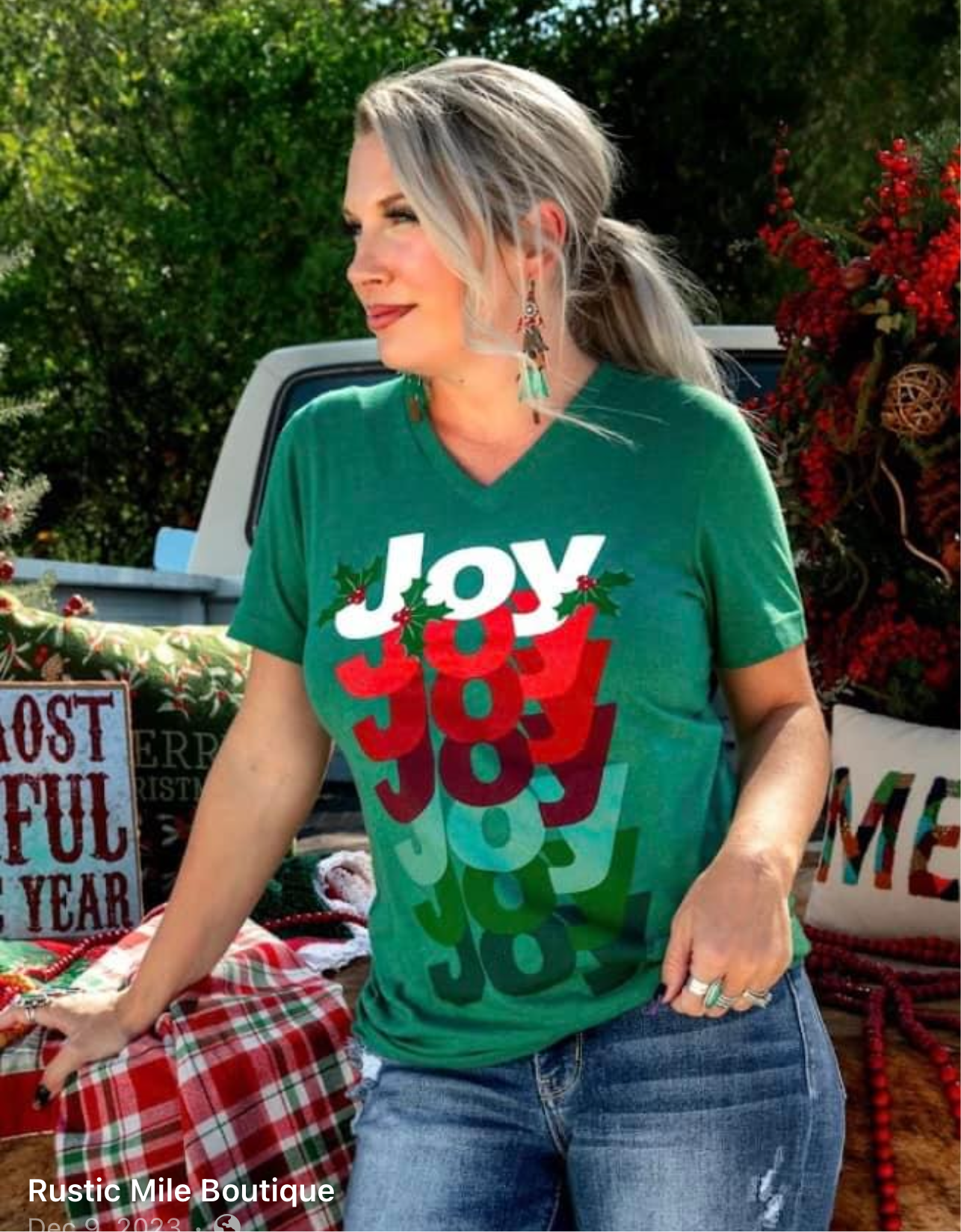 Christmas Tee Joy